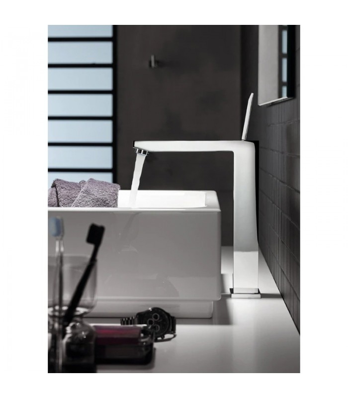 Compra online Misturadora monocomando para lavatório Eurocube Joy XL corpo liso Grohe (23661000) en oferta al mejor precio