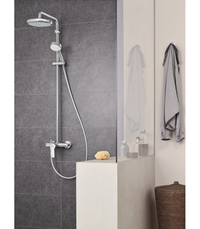 Compra online Sistema de ducha con grifo monomando Grohe Tempesta Cosmopolitan 250 (26673000) en oferta al mejor precio