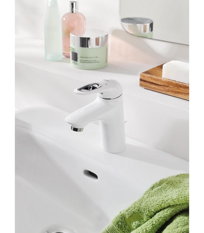 Compra online Grifo de lavabo Grohe Eurostyle con apertura en frío color moon white 23374LS3 en oferta al mejor precio