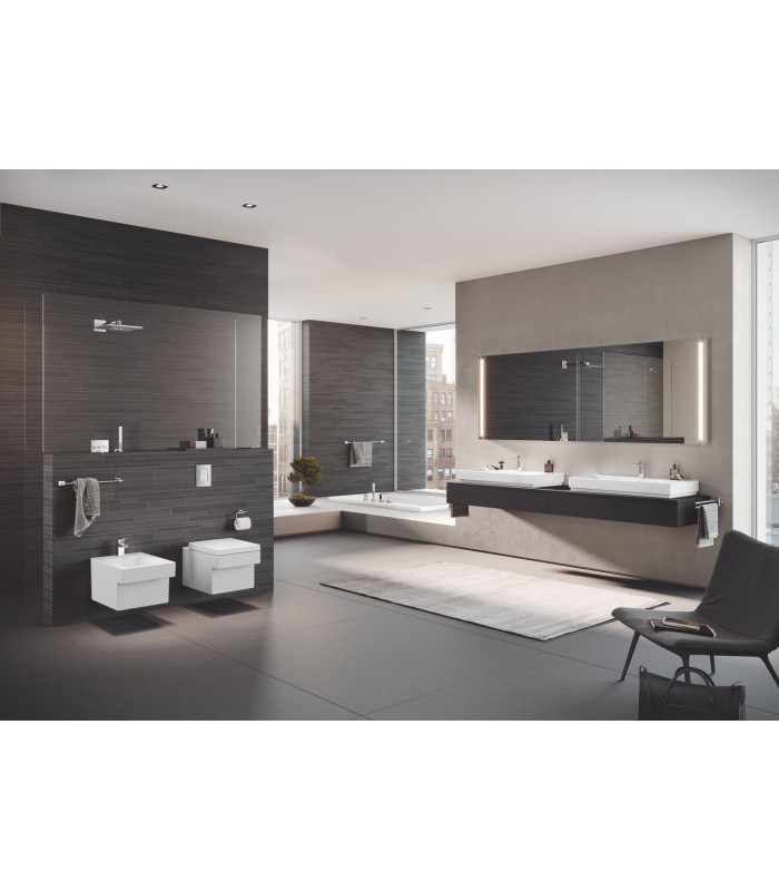 Compra online Grohe Essentials Cube Dispensador de jabón con soporte mural Cromo (40756001) en oferta al mejor precio
